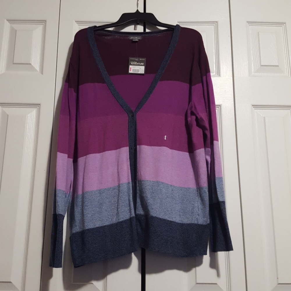 Women's cardigan sweater